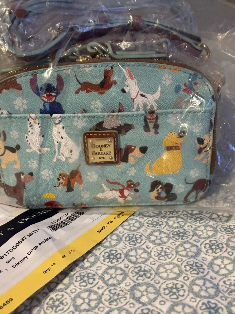 NWT Disney Dooney & Bourke 2017 Dogs Blue Ambler Crossbody Bag Purse Rare